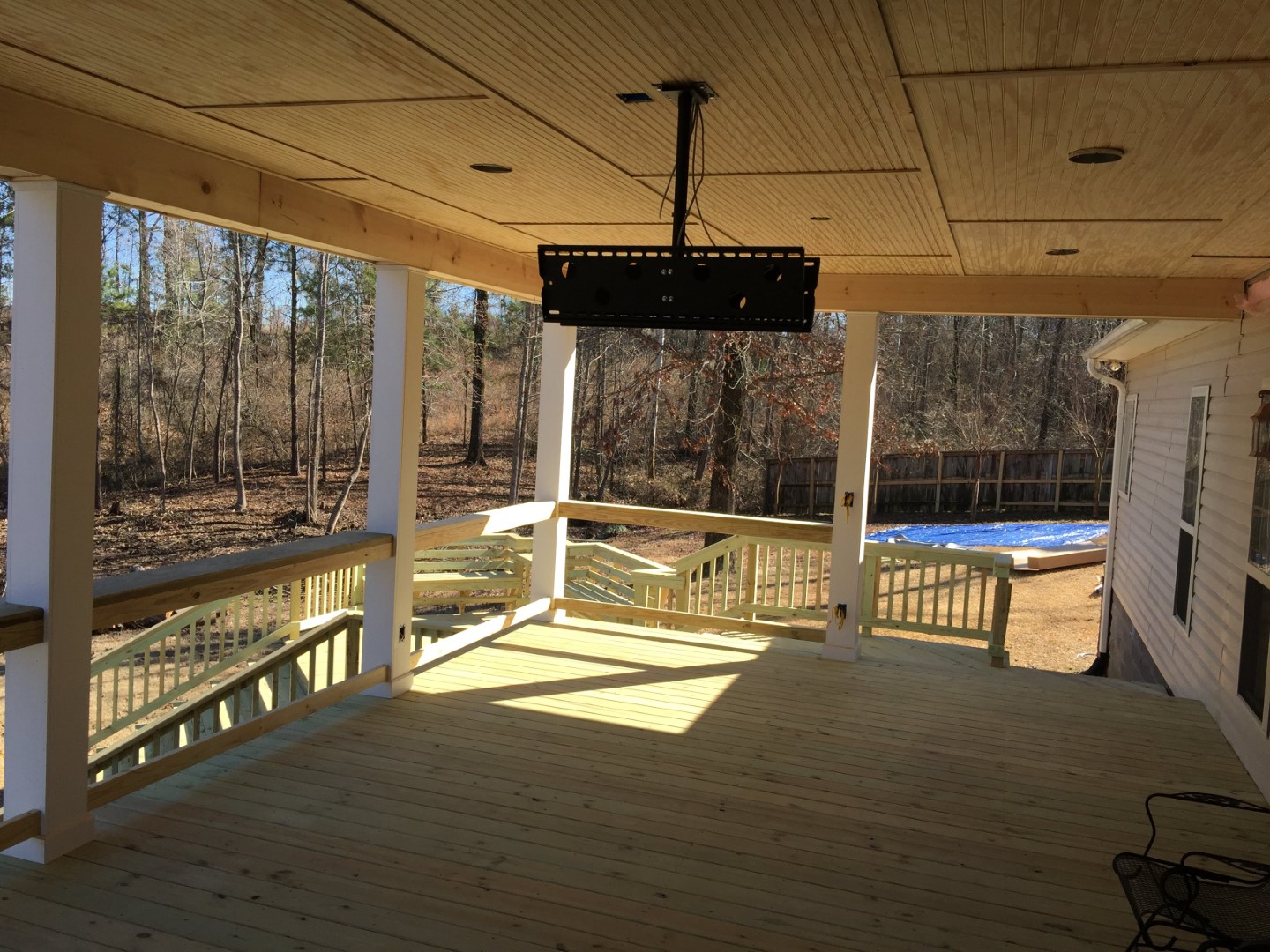 Flat Ceiling - beadboard