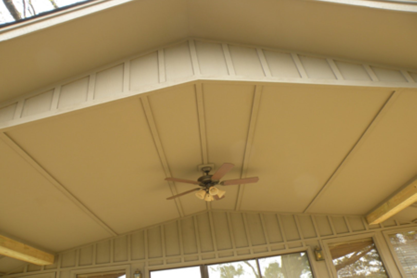 Finished Ceiling - Gable Roof with scissor trusses